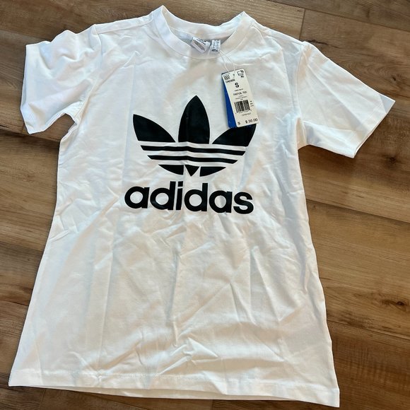 adidas Tops - T-SHIRT SALE! ‘ NWT - adidas Women's Trefoil Active T-Shirt - Size Small